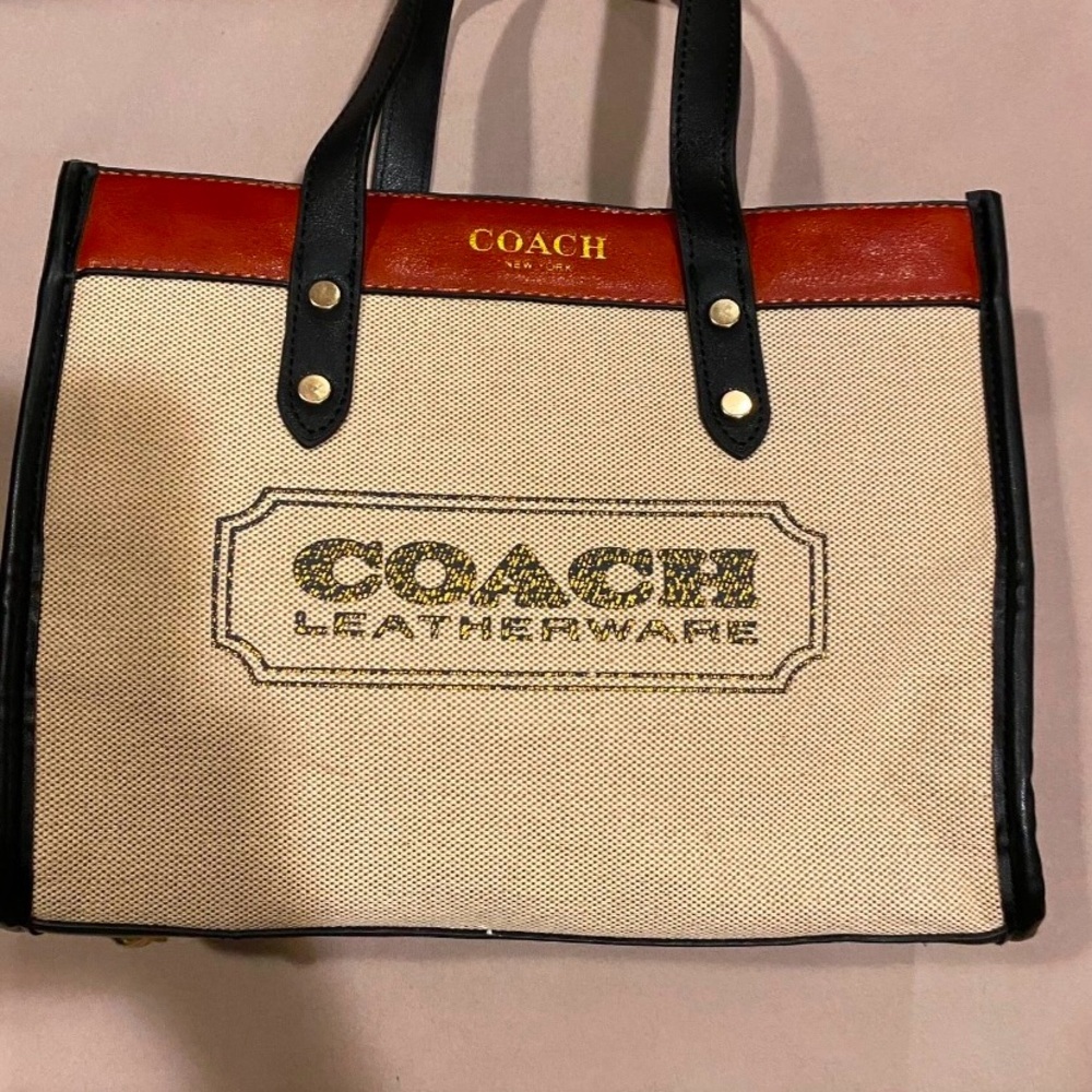 New design of coach purse